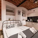 Dietla 99 - Ideal Location - In The Heart Of Aparthotel