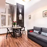 Dietla 99 - Ideal Location - In The Heart Of 3*