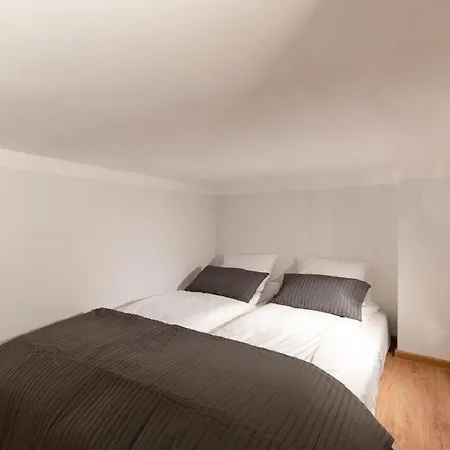 Aparthotel Dietla 99 - Ideal Location - In The Heart Of