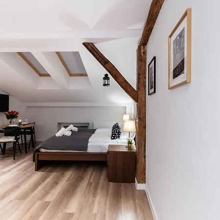 Dietla 99 - Ideal Location - In The Heart Of 3*