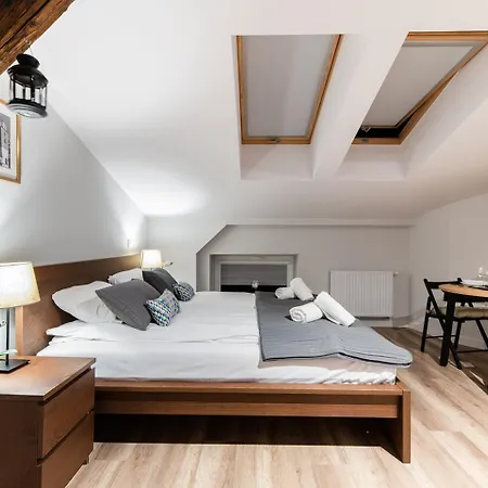 Dietla 99 - Ideal Location - In The Heart Of Apartahotel 3*