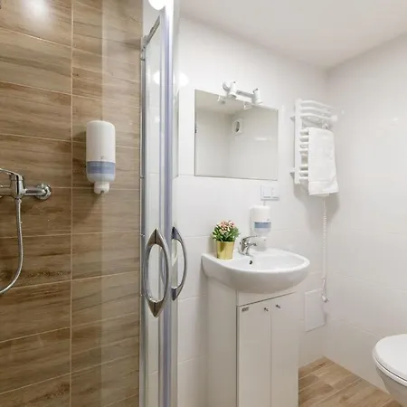 Dietla 99 - Ideal Location - In The Heart Of