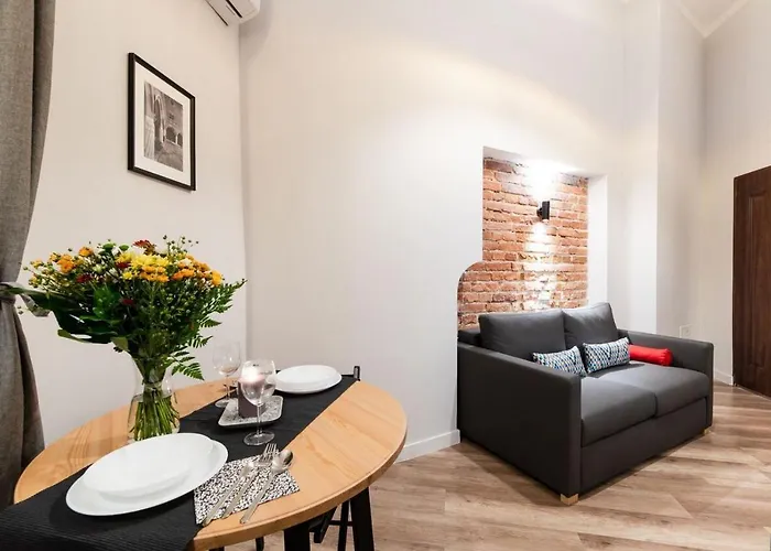 Dietla 99 - Ideal Location - In The Heart Of 3*