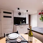 Dietla 99 - Ideal Location - In The Heart Of 3* クラクフ