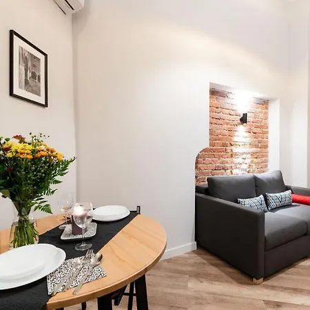 Dietla 99 - Ideal Location - In The Heart Of 3*